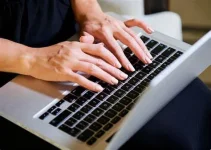 نصائح لتعلم استراتيجيات الكتابة المحفزة | Prompts writing